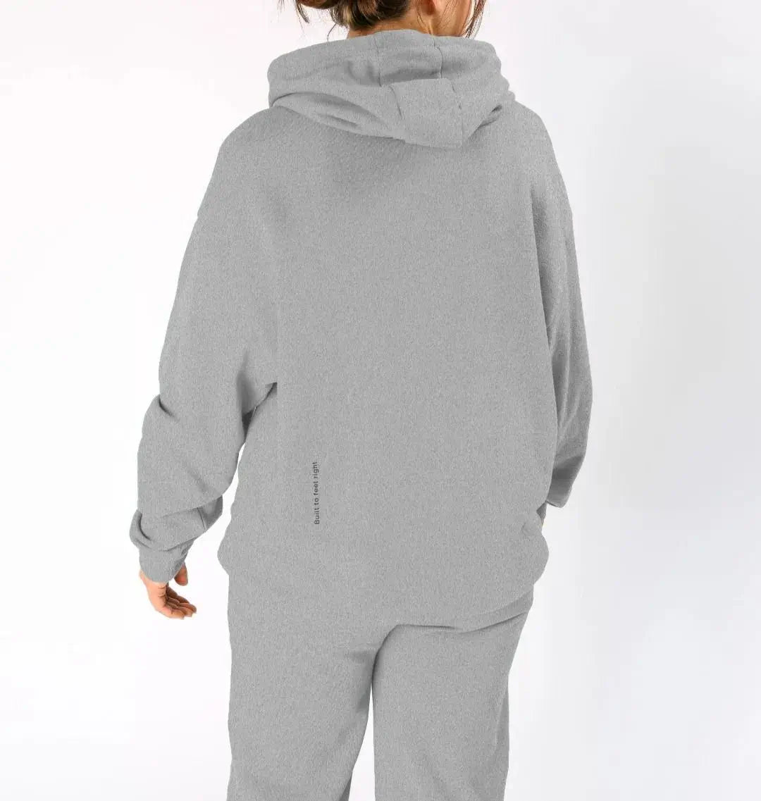 sweat-capuche-femme-gris-kardaia-gros-plan-dos